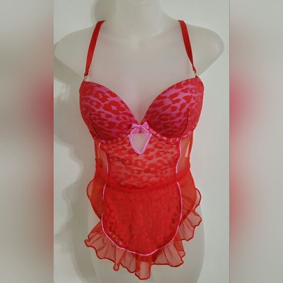 Victoria’s Secret Lace Mesh Apron Babydoll - Picture 3 of 6